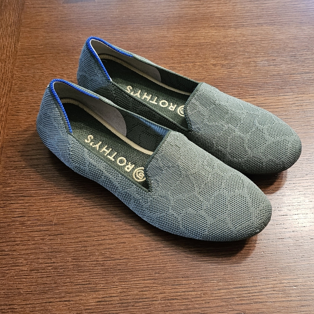 Rothy's Safari Green Loafer Size 8 1/2 Retired